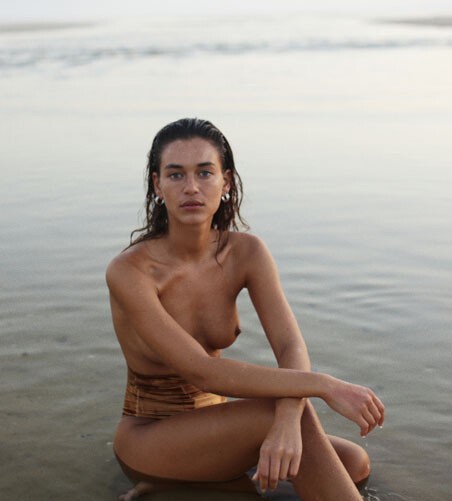 girleak.com > Sonny Joan > Sonny Joan The Fappening Nude (34 Photos)_67d8d7f675791.jpeg