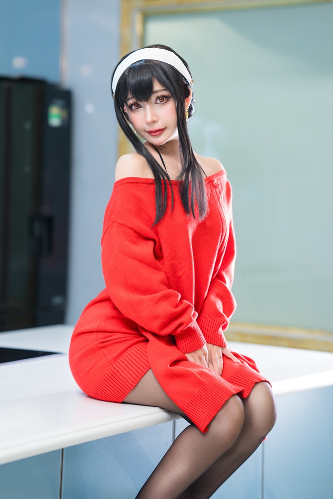 Umeko J – Yor Forger Red Sweater  Nude_67d72ca35dd88.jpeg